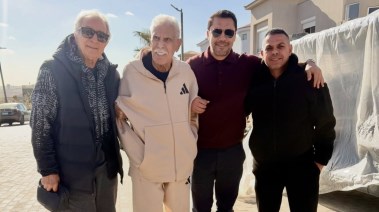 أحمد حسن يطمئن الجماهير على حسن شحاتة