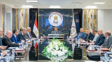 جانب من اجتماع وزير الدولة للإنتاج الحربي المهندس محمد صلاح الدين مصطفى مع رؤساء مجالس إدارات الشركات والوحدات التابعة 