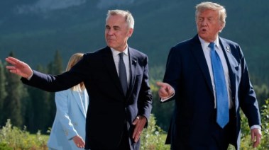 ترامب ورئيس الوزراء الكندي مارك كارني 