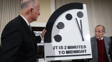 ساعة يوم القيامة