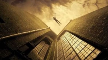 سقوط من علو