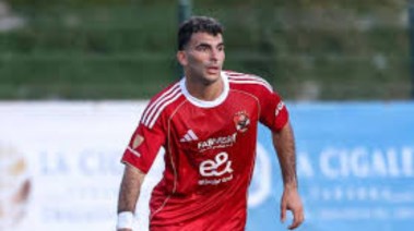 أحمد سيد زيزو لاعب النادي الأهلي