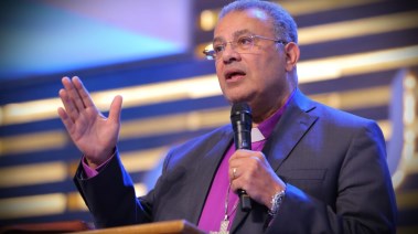 الدكتور القس أندريه زكي، رئيس الطائفة الإنجيلية