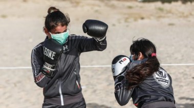 تدريب فتيات البصرة على الملاكمة- تعبيرية