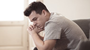 رجل أعزب- تعبيرية