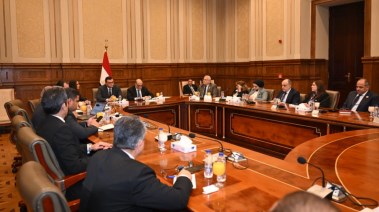 نواب الشيوخ يواجهون وزير الإسكان بمشكلات "ابني بيتك"