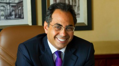 الدكتور هاني سري الدين