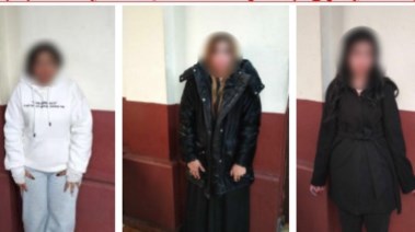 المتهمات بعد ضبطهن 