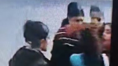 جانب من الفيديو 