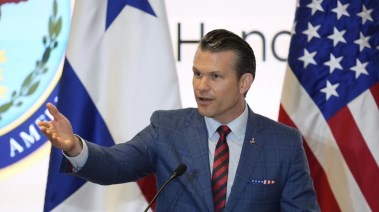 وزير الحرب الأمريكي بيت هيجسيث