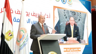 رئيس جامعة المنصورة الدكتور شريف خاطر