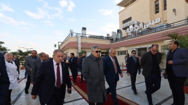 الفريق أسامة ربيع يشهد افتتاح مبنى الجراحة بمستشفى نمرة 6 بالإسماعيلية