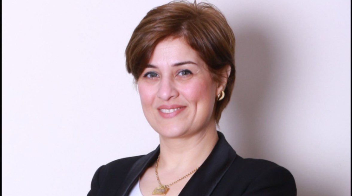  النائبة إيمان العجوز 