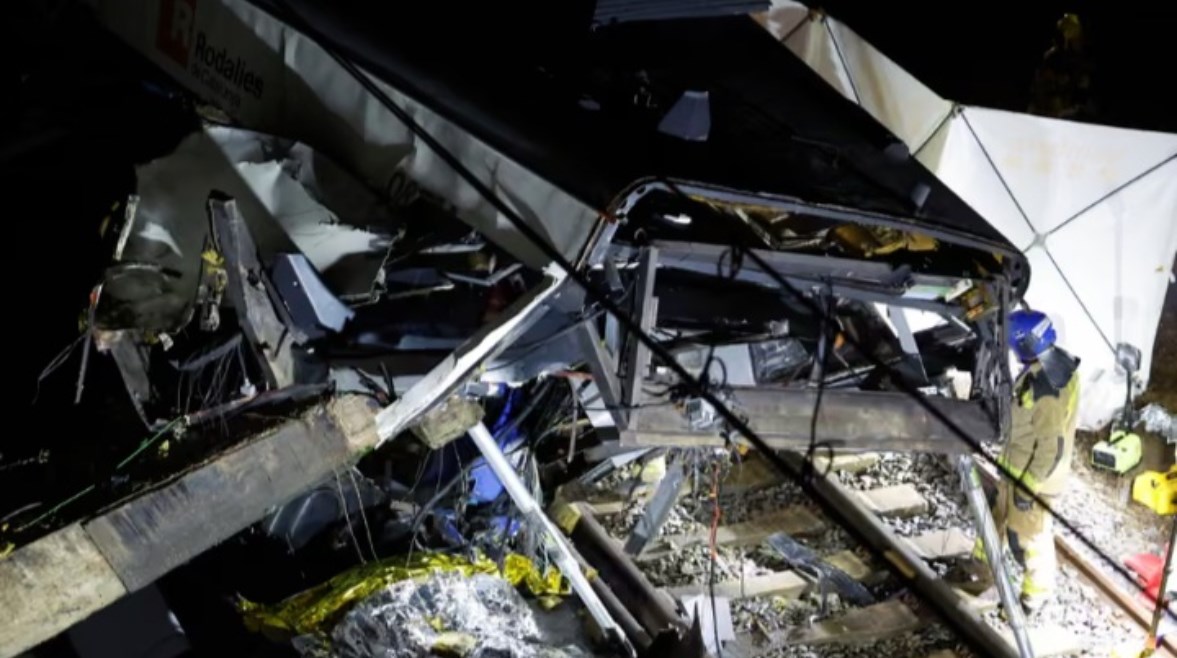 حادث قطار في إسبانيا 