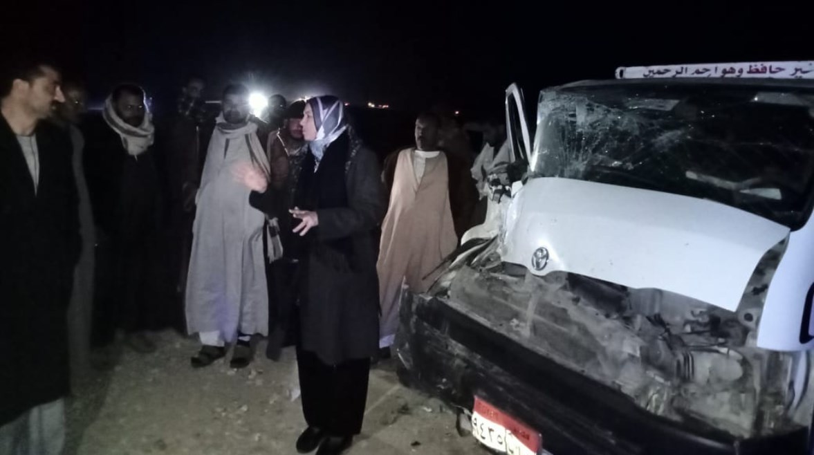 حادث تصادم سيارتين بصحراوي المنيا