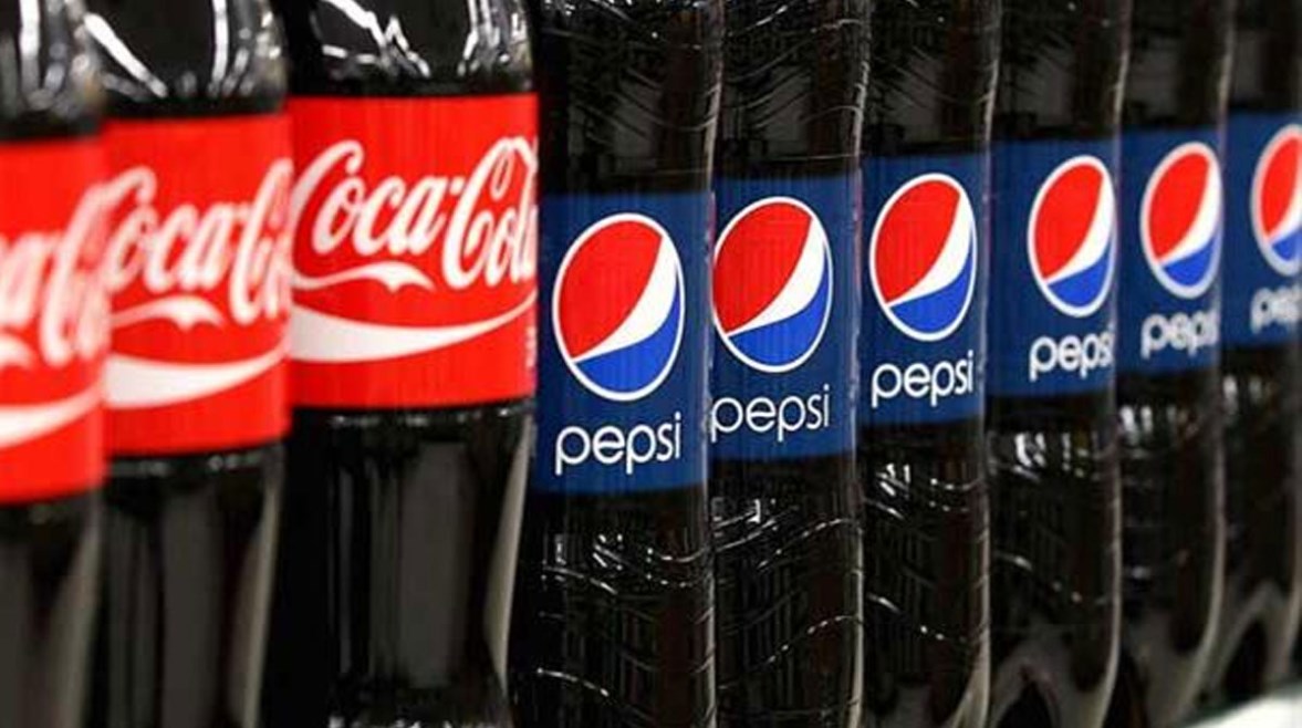 بيبسي وكوكا كولا 