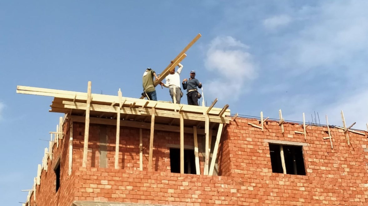 أحد المباني