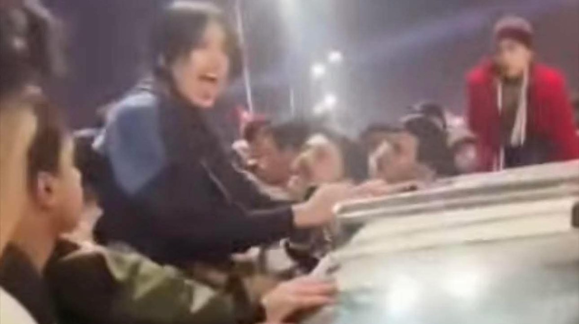 تحرش جماعي بفتاة في العراق