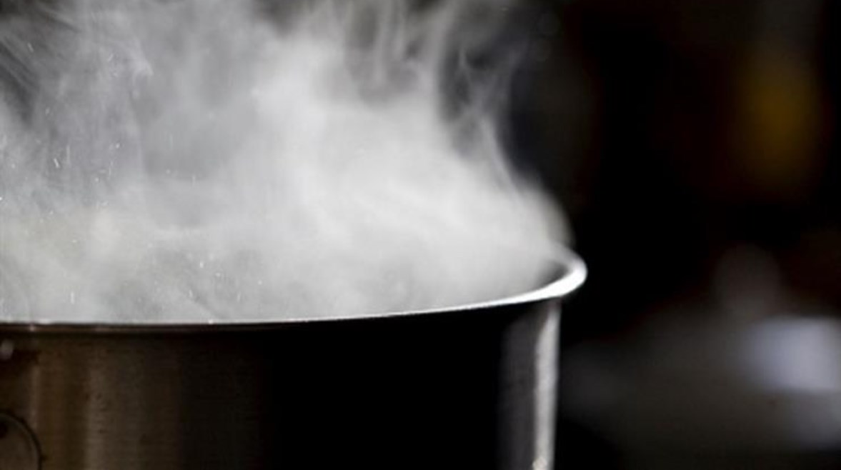 ماء مغلي- تعبيرية