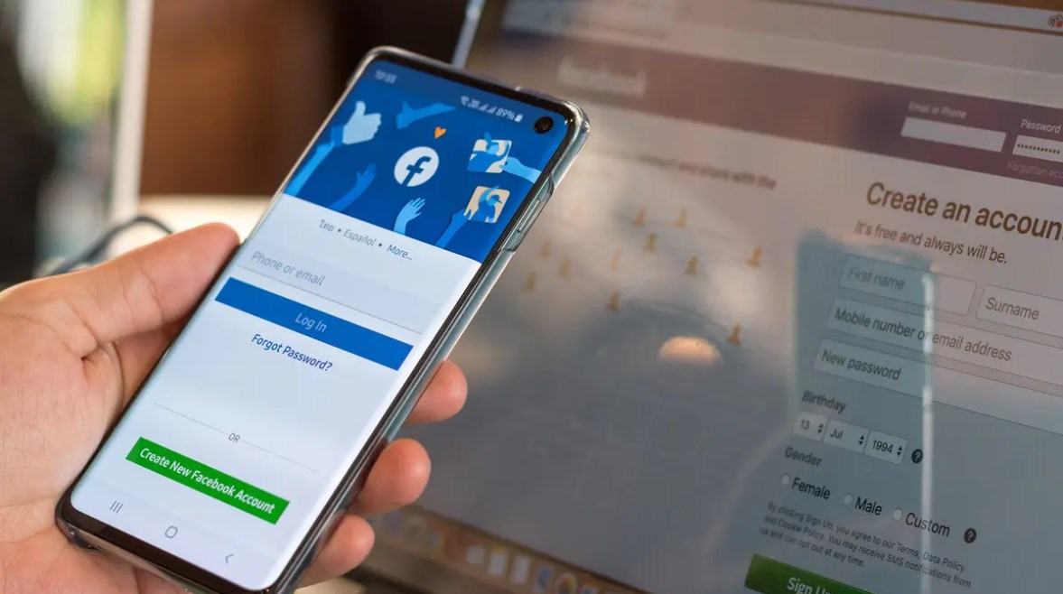 الإبلاغ عن حساب فيسبوك مخترق 