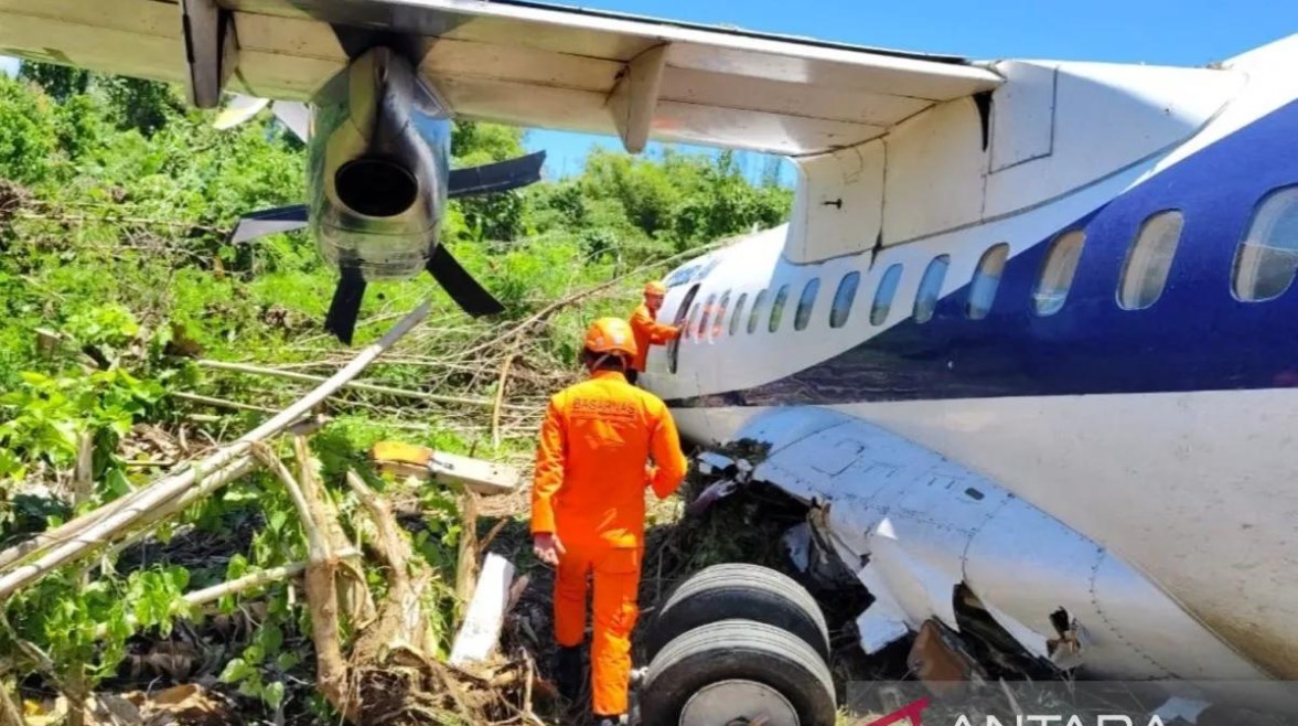 الطائرة الإندونيسية