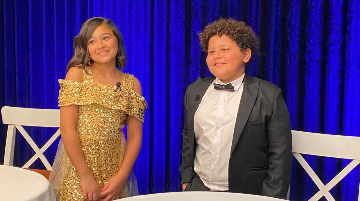 الطفلان ببرنامج “The Blind Date Show”