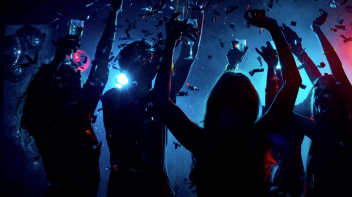 سهرة ليلية - تعبيرية 