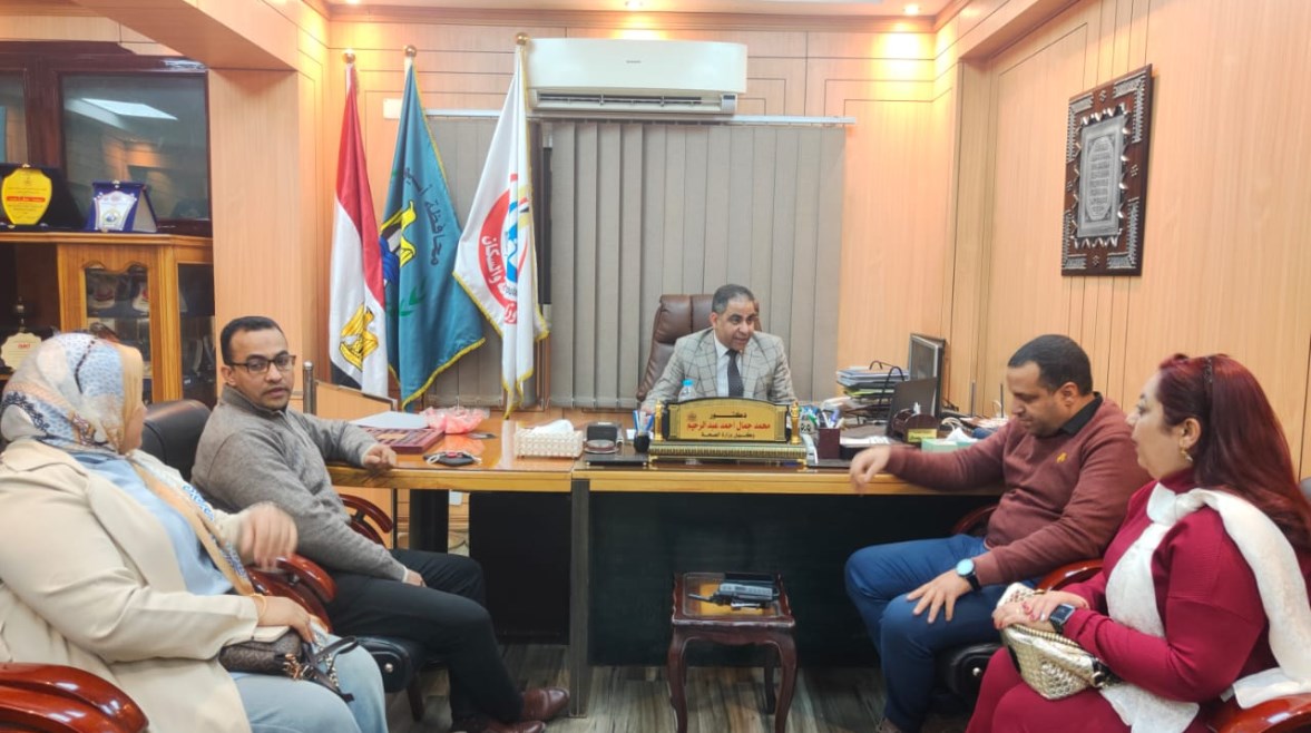 جانب من اجتماع وكيل وزارة الصحة