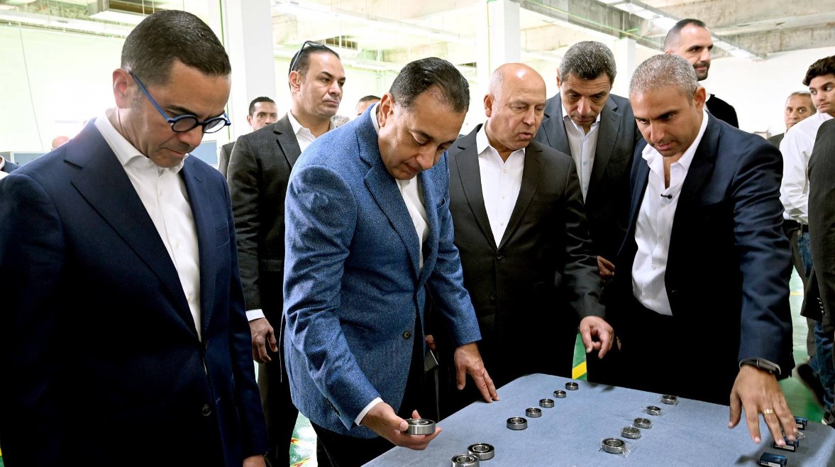 أفتتاح مصنع "سي إي سي"