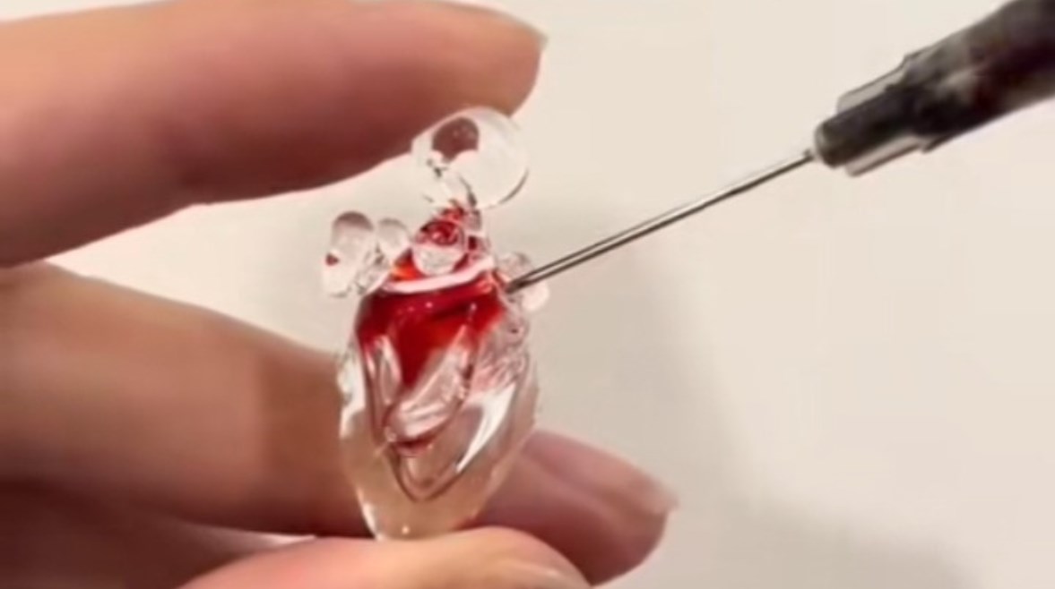 ترند سلسلة القلب والسيف