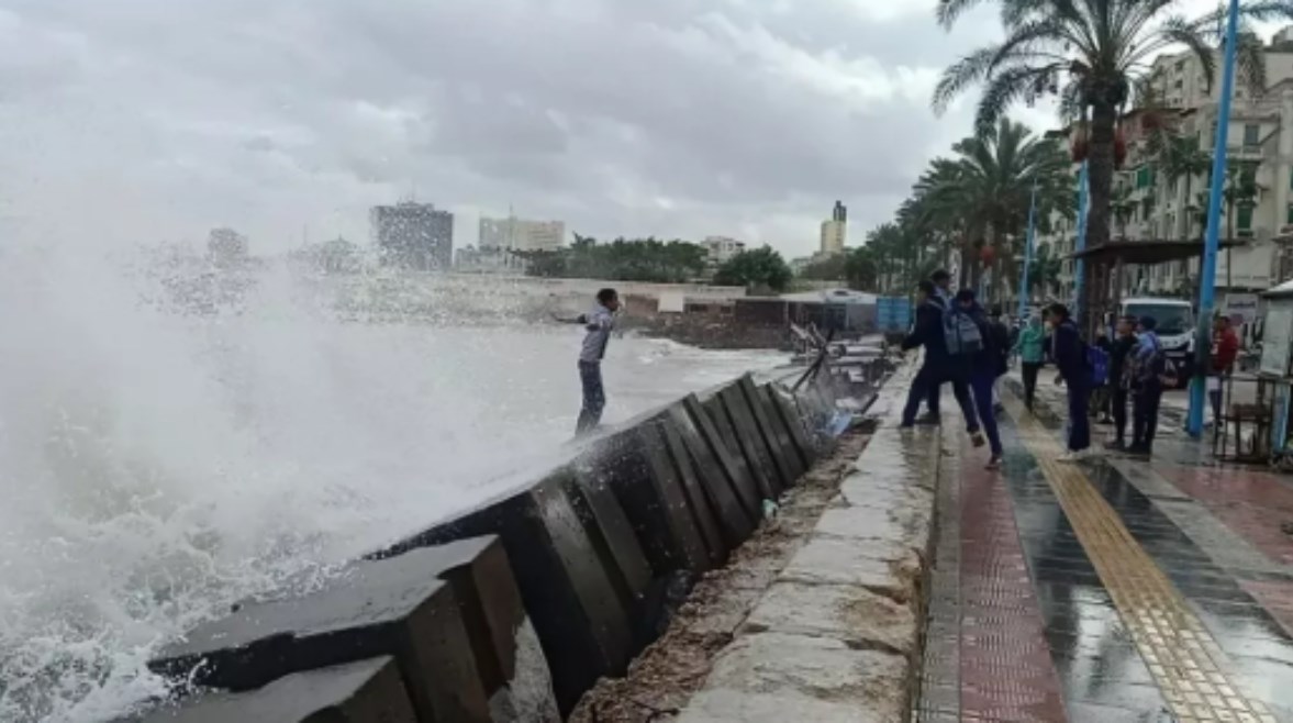 موعد نوة الفيضة الكبرى بالإسكندرية 2026