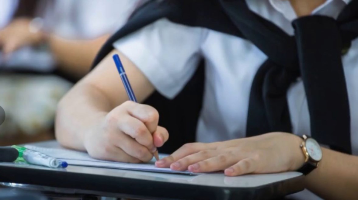 امتحانات الصف الأول الإعدادي - أرشيفية