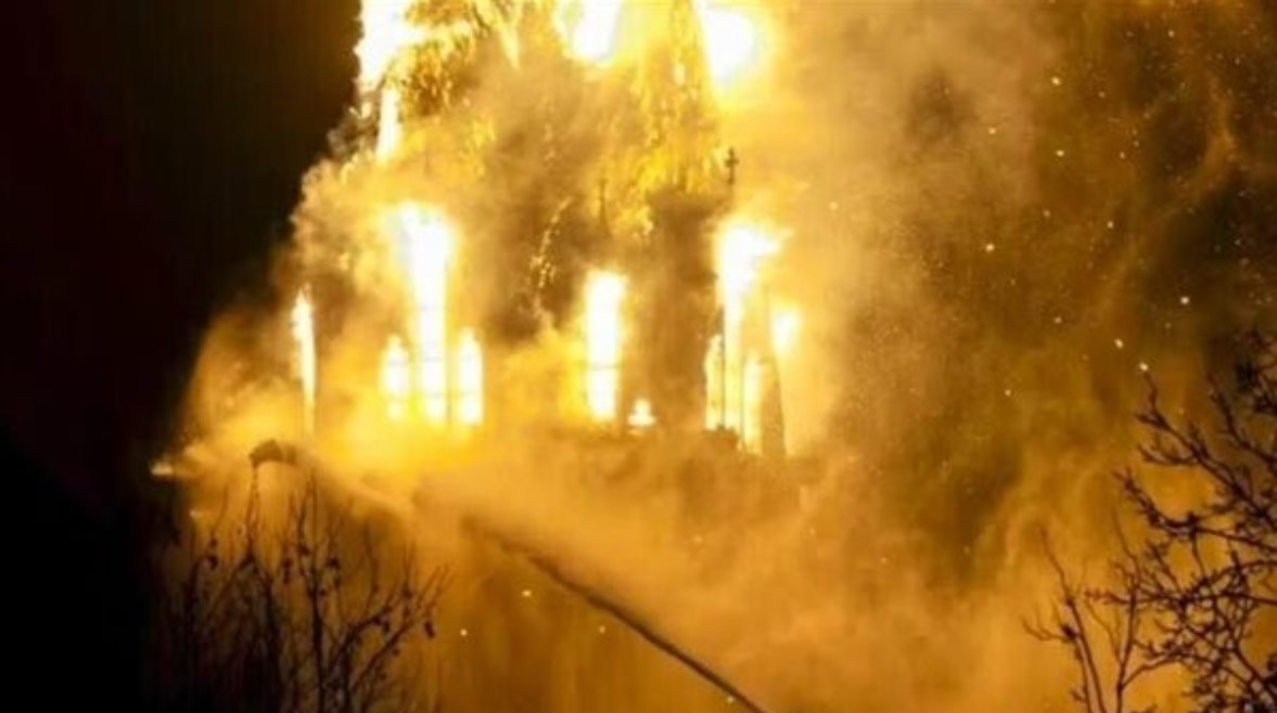 حريق كنيسة فوندل كيرك
