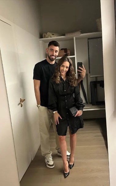 برونو فيرنانديز وزوجته