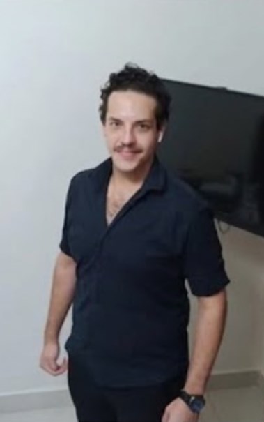 مؤمن أكرم أحد المختطفين على سفينة MT Eureka