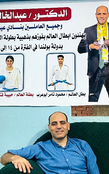 صورة الكابتن عبد الخالق عيسى في لقاء مع تليجراف مصر