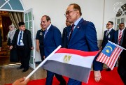 الرئيس السيسي مع رئيس الوزراء الماليزي