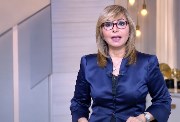 الإعلامية لميس الحديدي 