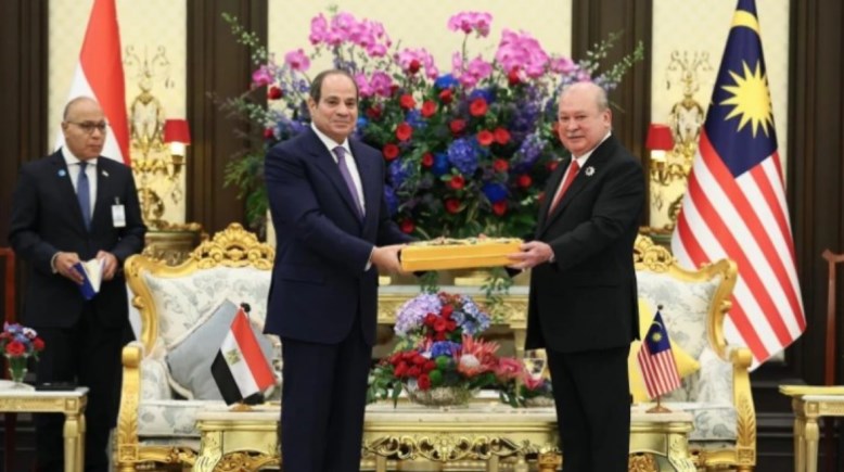 الرئيس السيسي مع ملك ماليزيا