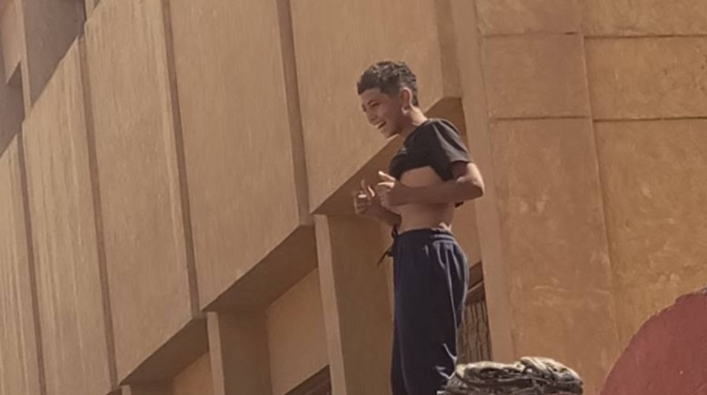 المتهم وجانب من الواقعة 