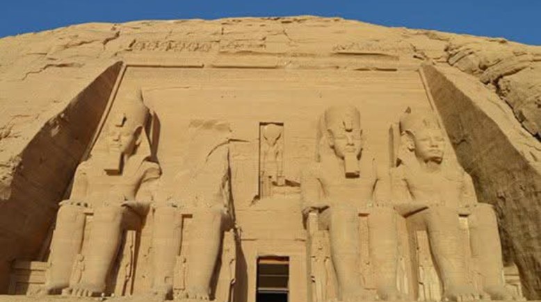 معبد أبو سمبل 