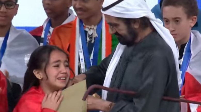 الطالبة المصرية ميار عثمان