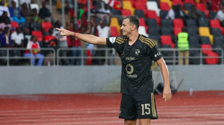 عمر الساعي لاعب الاهلي 