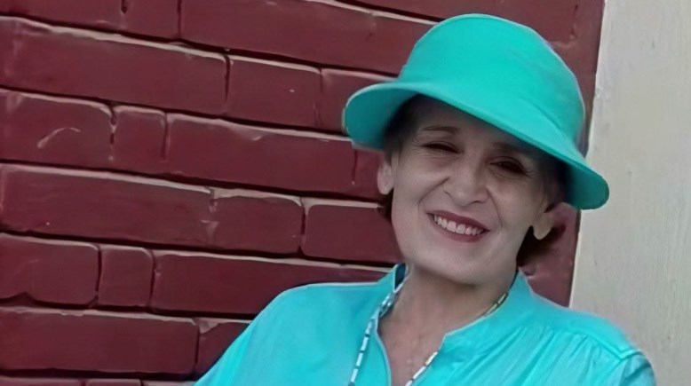 الفنانة سميرة أحمد 