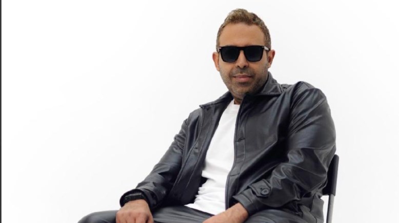 المطرب محمد عدوية