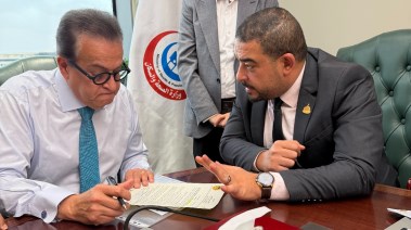 النائب أحمد رجب الشافعي ووزير الصحة 