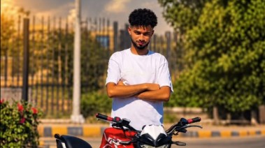 الشاب الضحية