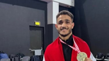 مصطفى حسين