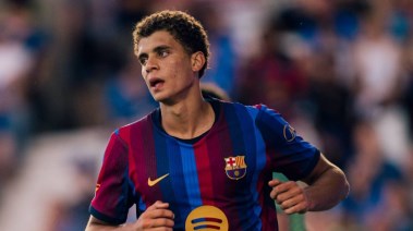 حمزة عبدالكريم لاعب برشلونة