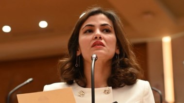 النائبة نيفين إسكندر